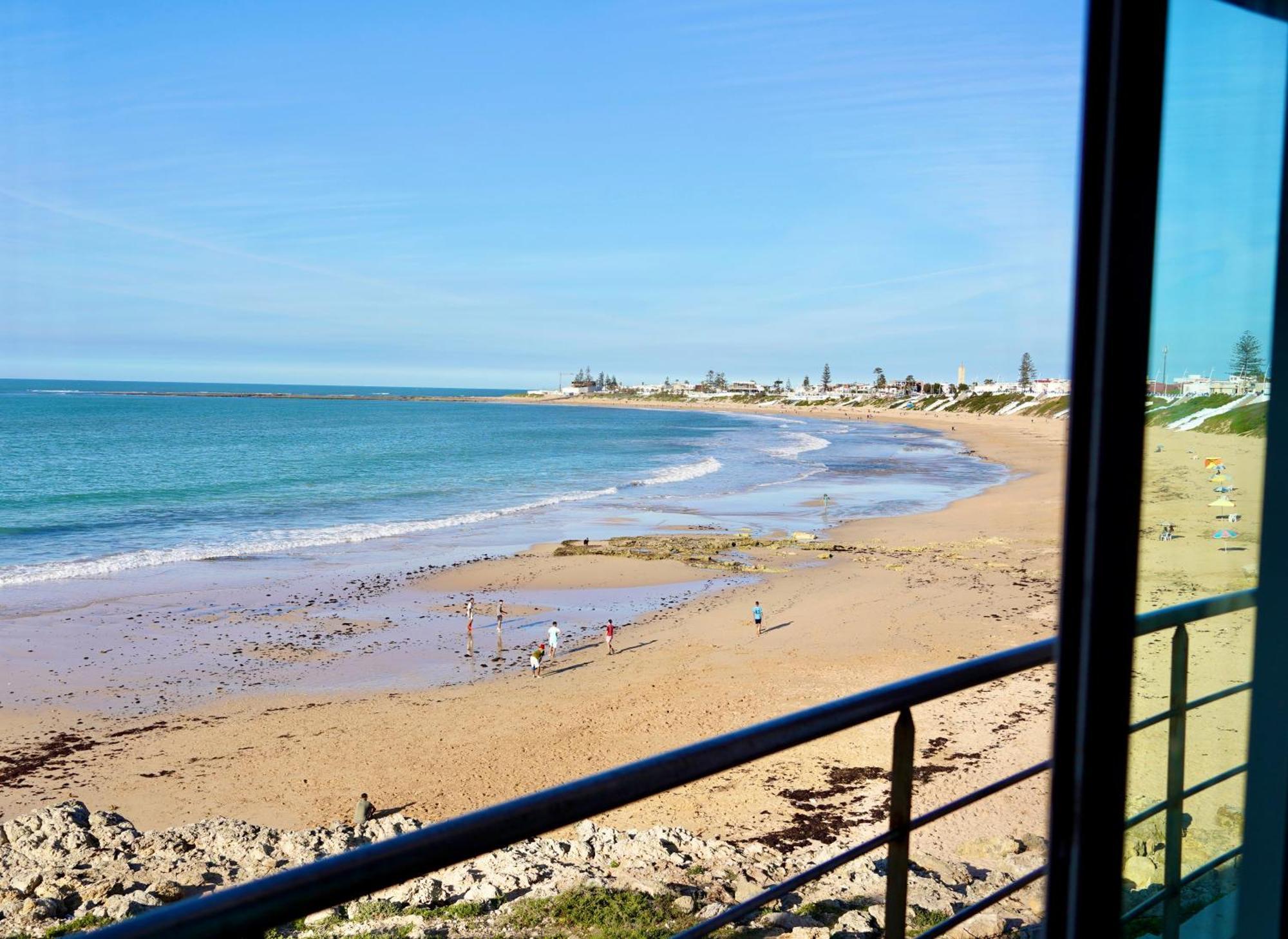 Splendid Beachfront Villa In Sidi Bouzid Beach With Pool Douar Ourlali Екстер'єр фото